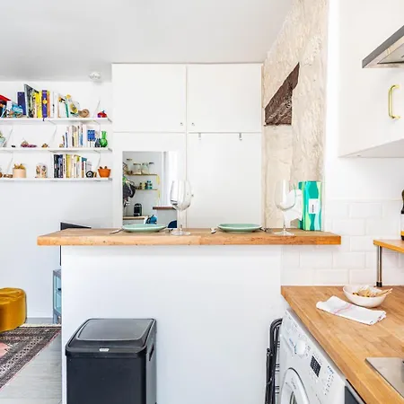 Guestready - Charm & Comfort Near Canal St Martin Apartment Paris